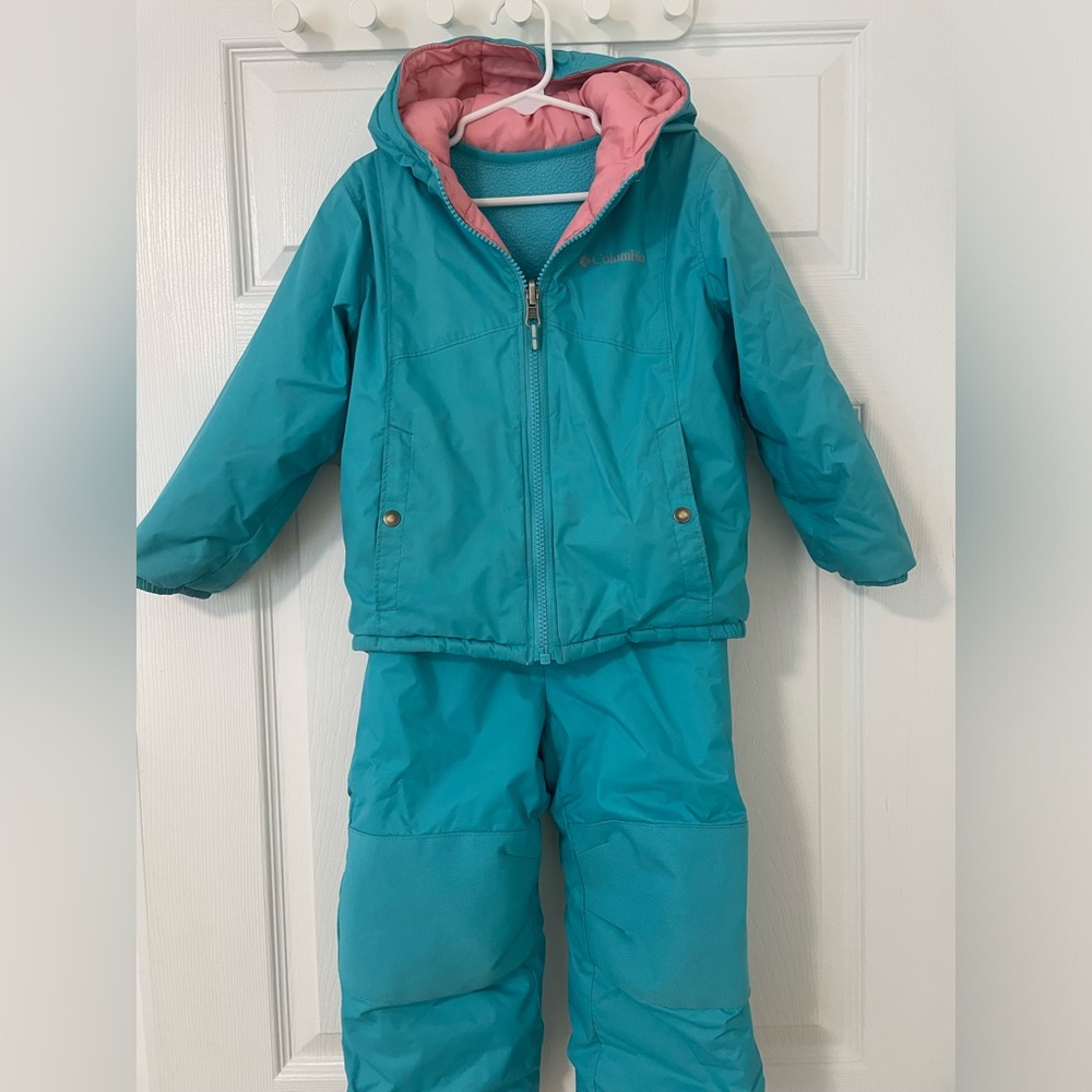 Columbia snow set with reversible jacket